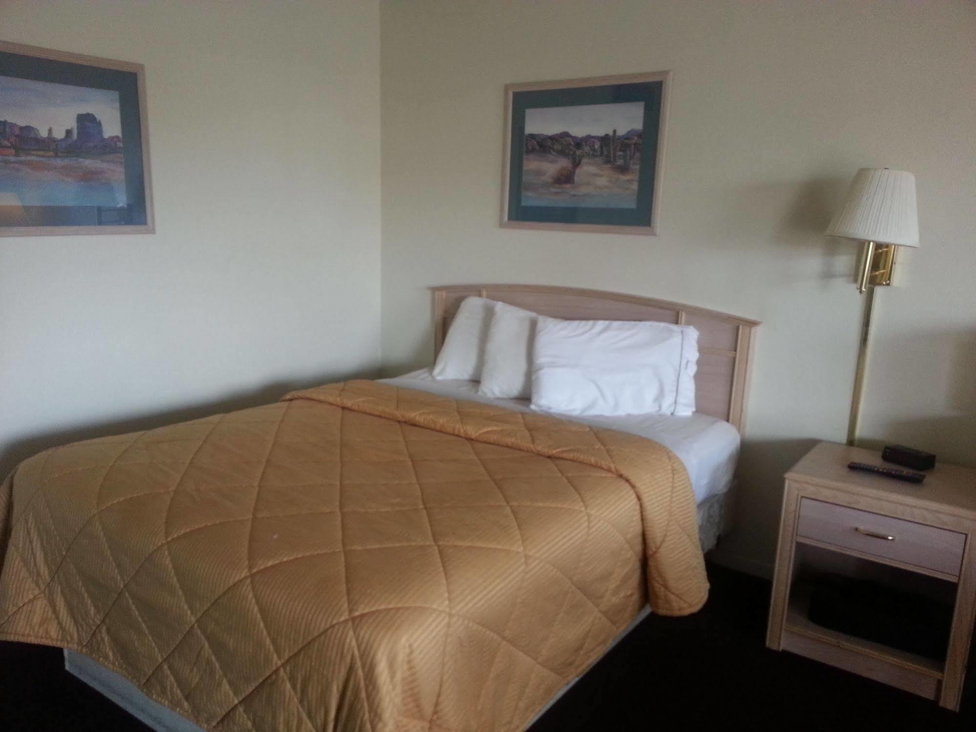 Satellite Inn Alamogordo Bagian luar foto
